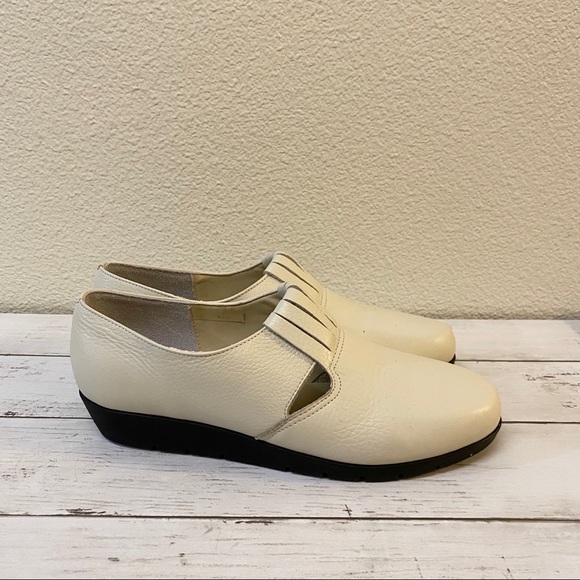 [EUC] I love comfort flat slip-on shoes - Picture 3 of 8